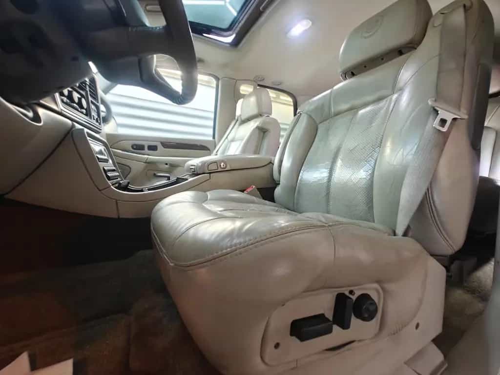 Cadillac Escalade GMT800 6.0 V8 4x4 Klimaautomatik Leder 07/2002-photo-22