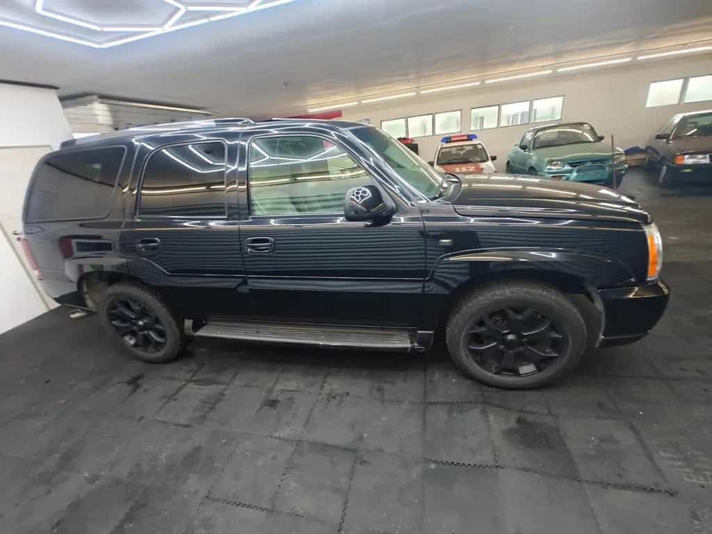Cadillac Escalade GMT800 6.0 V8 4x4 Klimaautomatik Leder 07/2002-photo-6