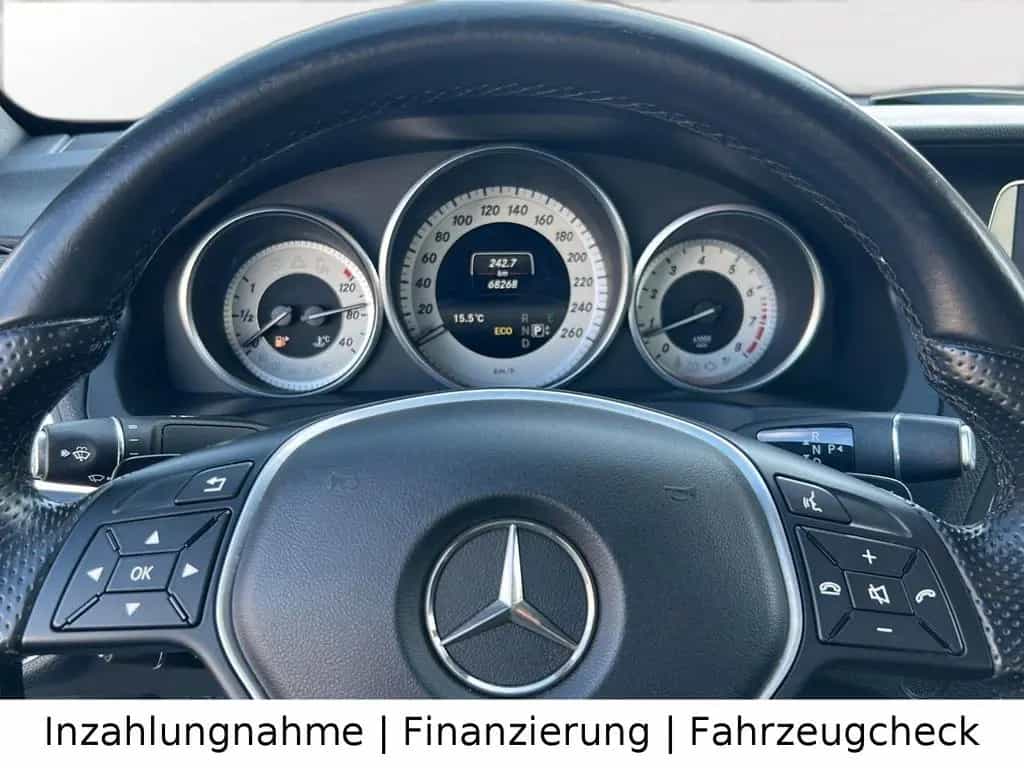Mercedes-Benz E-Class 200 CGI Cabrio | Sportpaket | NECKPRO NAVI 06/2016-photo-12