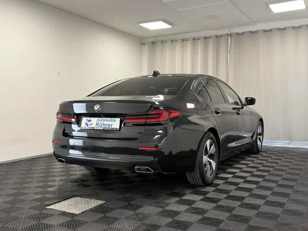 BMW 5 Series 520 i Aut. Sport Leder ACC Navi LED Kamera AHK 02/2021-photo-31