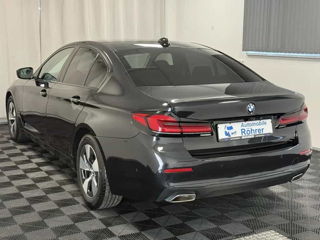 BMW 5 Series 520 i Aut. Sport Leder ACC Navi LED Kamera AHK 02/2021-photo-5