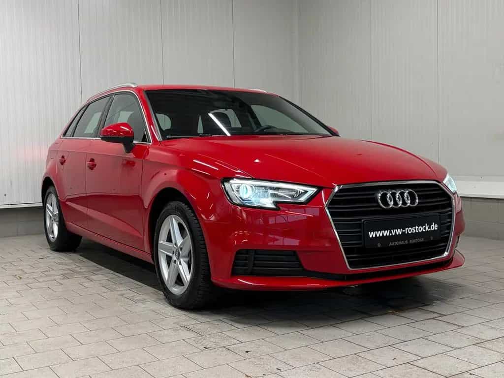 Audi A3 Sportback 35 TFSI TEMP XENON SHZ 03/2019-photo-1