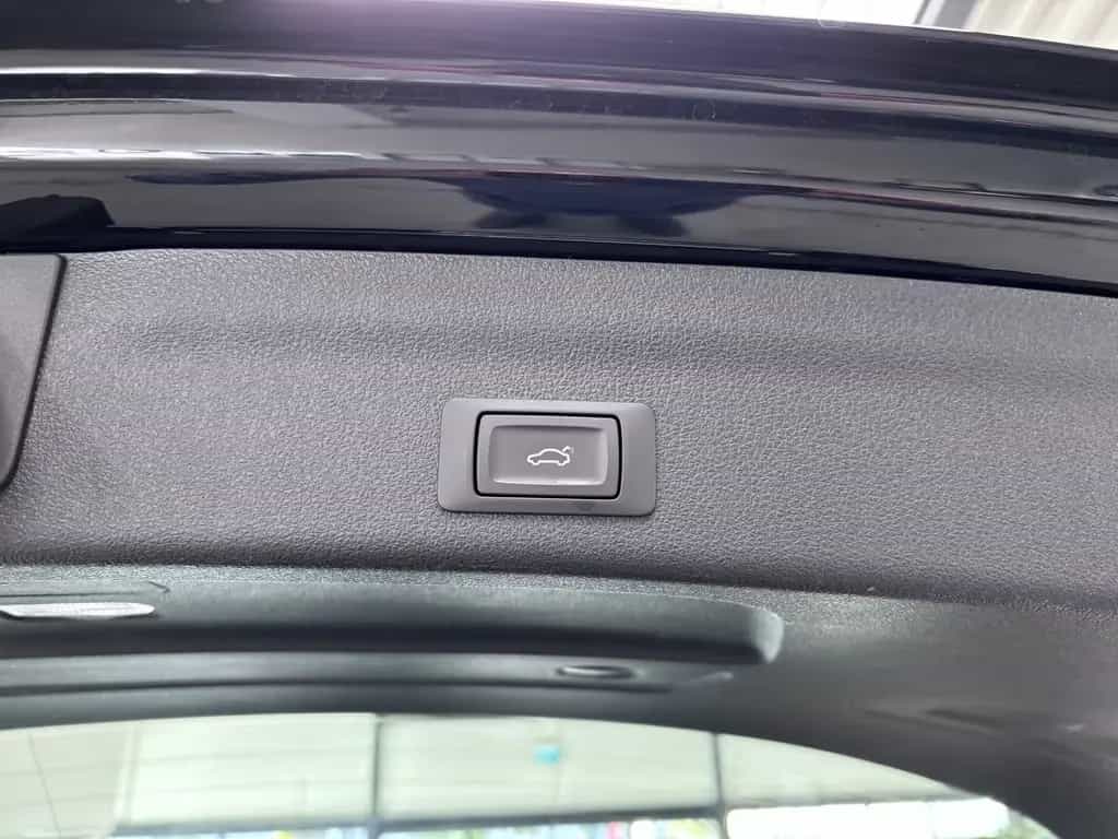 Audi A6 AVANT 35 TDI AUTOMATIK+KLIMA+NAVI+LED+ALU+TÜV 08/2022-photo-15