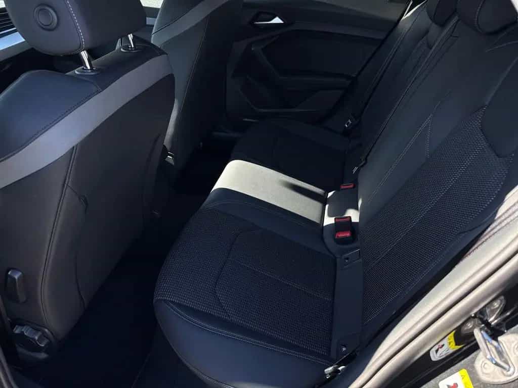Audi A1 Sportback 40 2.0 TFSI S line DSG, RFK, NAVI 09/2025-photo-11