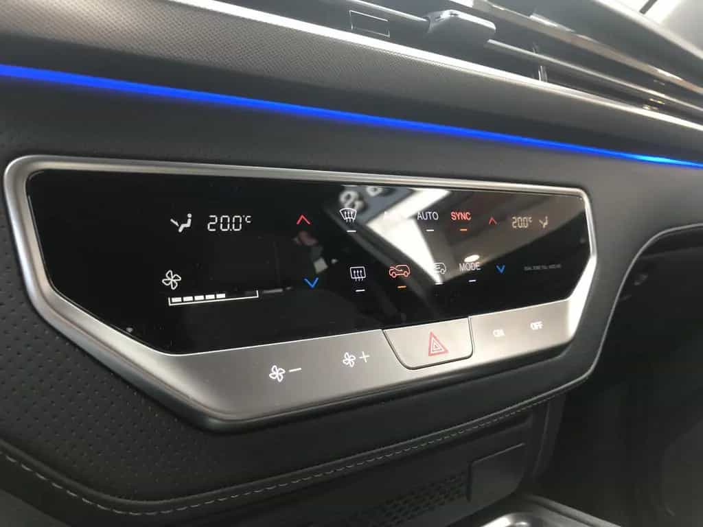 KGM Rexton Platinum 2.2D AT8 AWD AHK 01/2025-photo-11