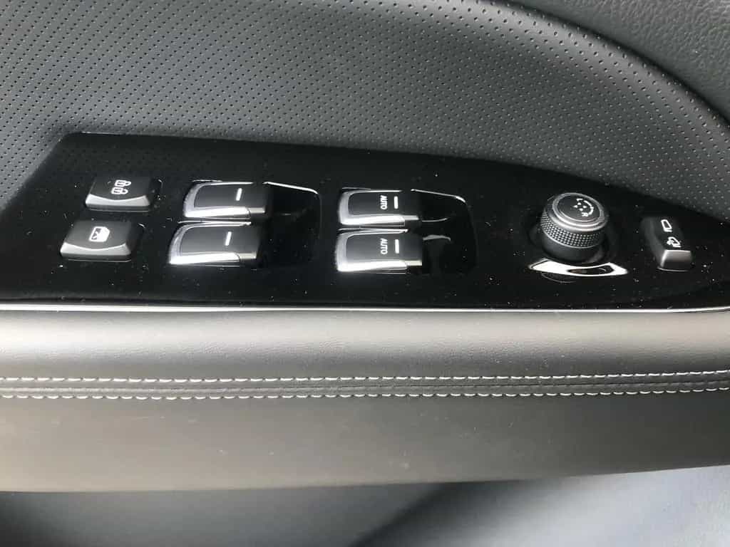 KGM Rexton Platinum 2.2D AT8 AWD AHK 01/2025-photo-17