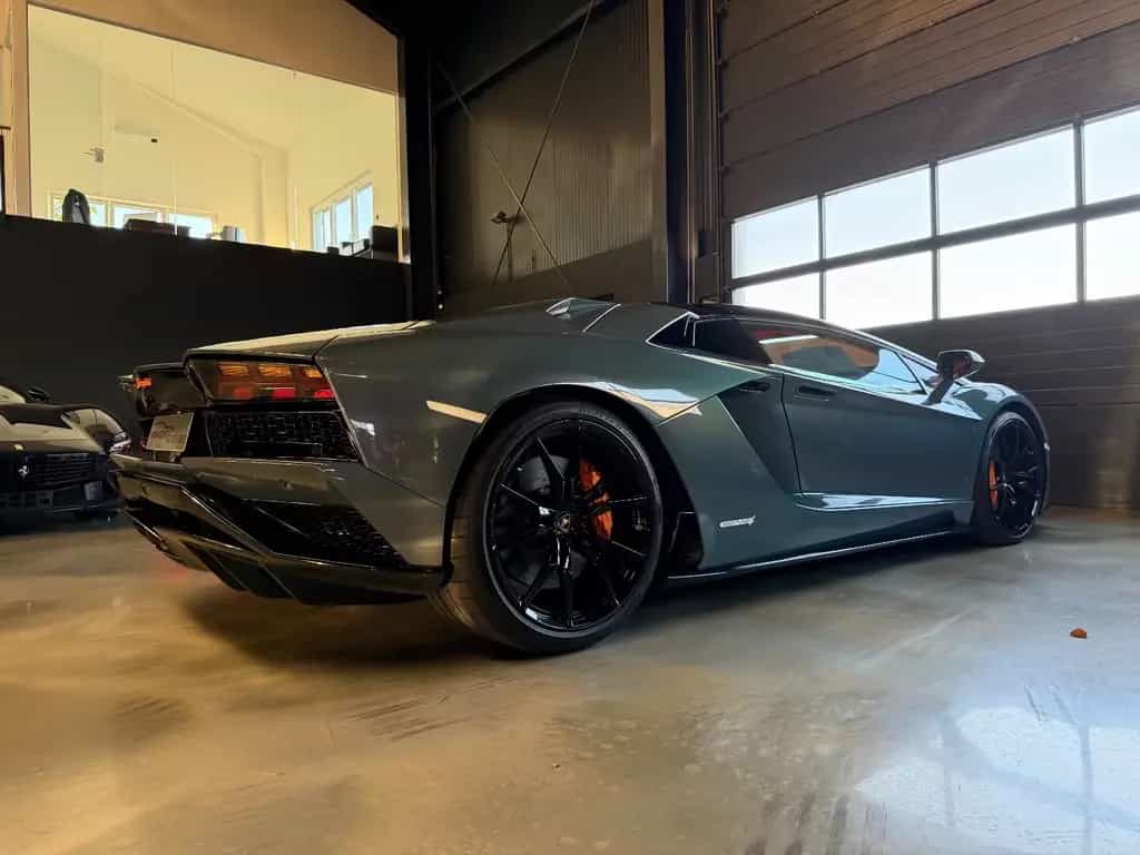 Lamborghini Aventador S Roadster SPECIAL COLOR/ONE OF ONE 06/2018-photo-12