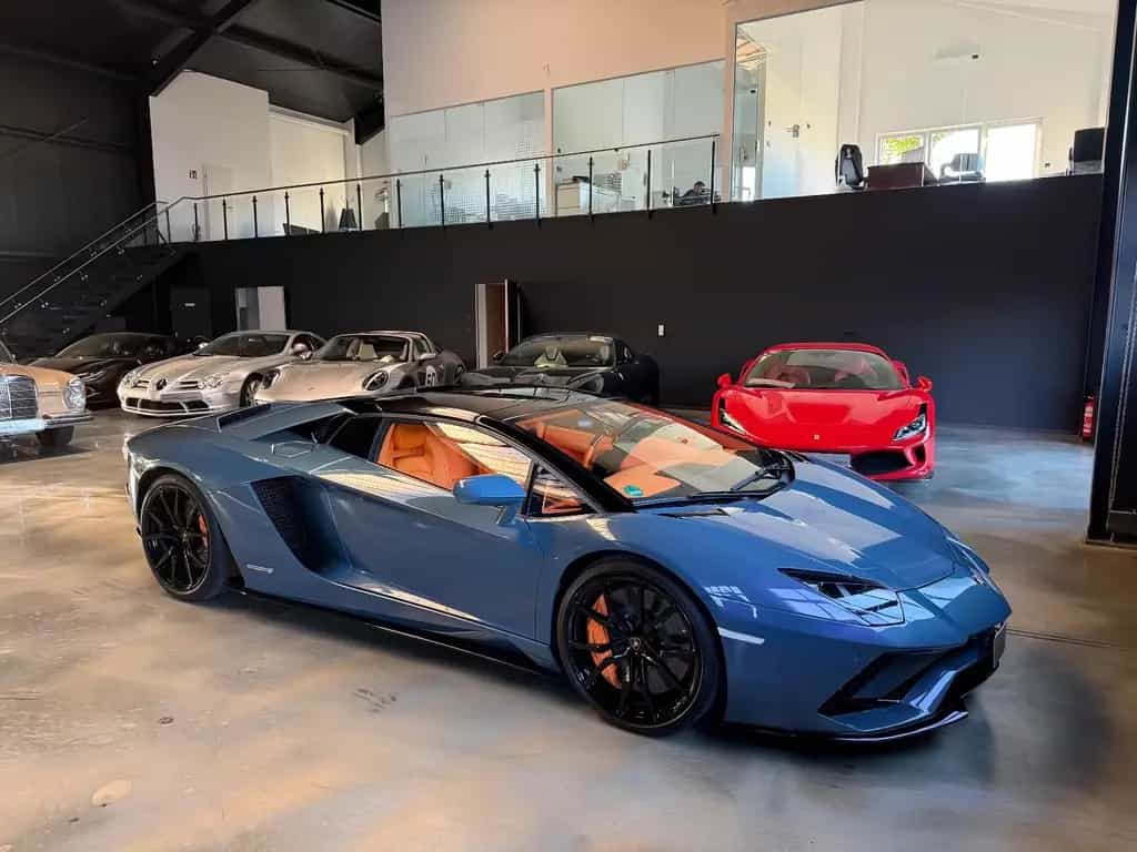 Lamborghini Aventador S Roadster SPECIAL COLOR/ONE OF ONE 06/2018-photo-9