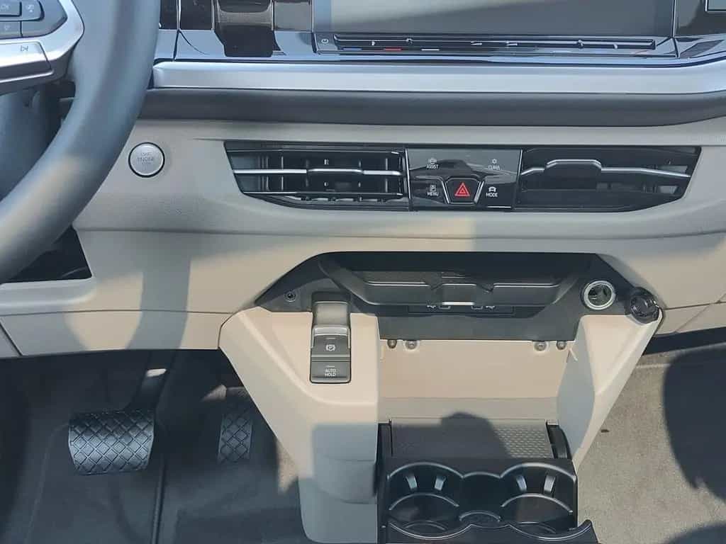 Volkswagen Multivan Edition LÜ 2,0l TSI 150 kW 360°Kamera L null-photo-5