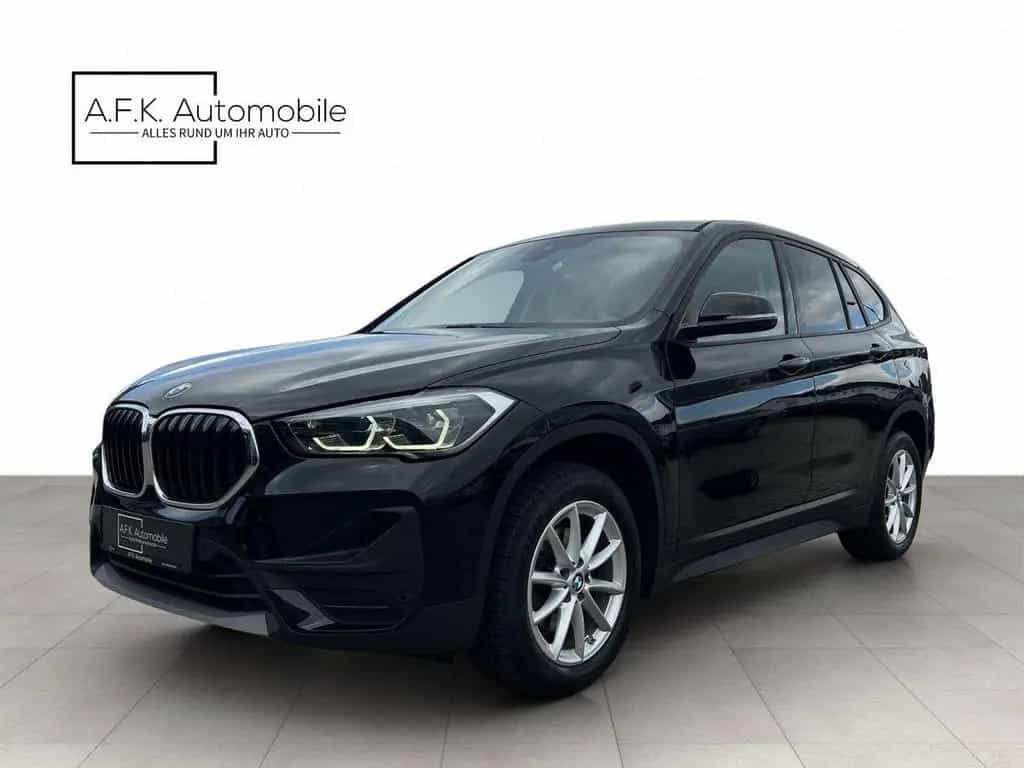 BMW X1 sDrive 18 d | HEAD-UP | RF-KAMERA | CARPLAY | 04/2022-photo-2