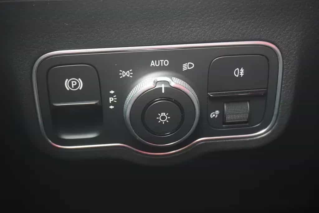 Mercedes-Benz B 200 B200 d Progressive Aut. LED Navi Sitzheizung PDC 09/2020-photo-20