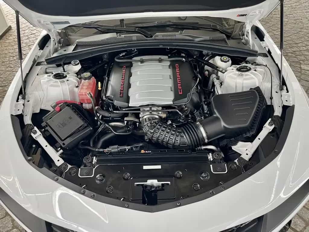 Chevrolet Camaro 6,2 V8 LT1 RS Garantie +Schiebedach +BOSE 04/2023-photo-26