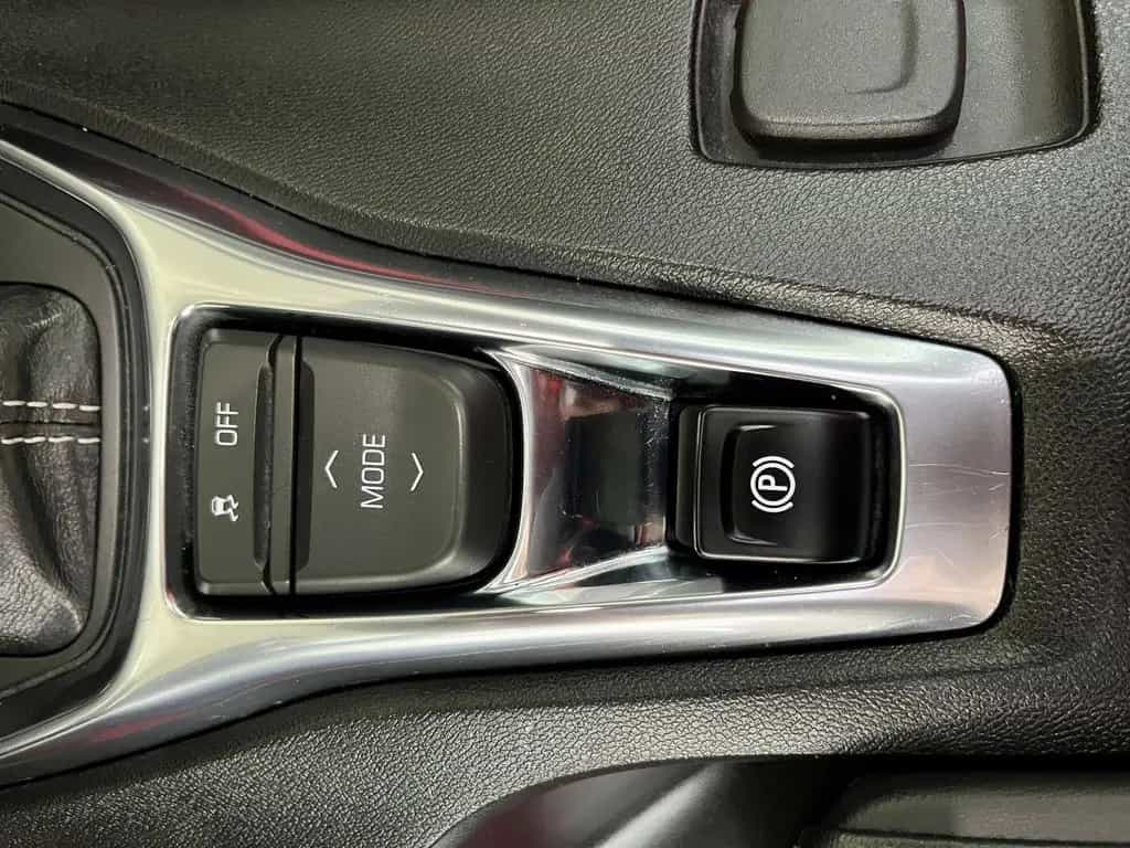 Chevrolet Camaro 6,2 V8 LT1 RS Garantie +Schiebedach +BOSE 04/2023-photo-43