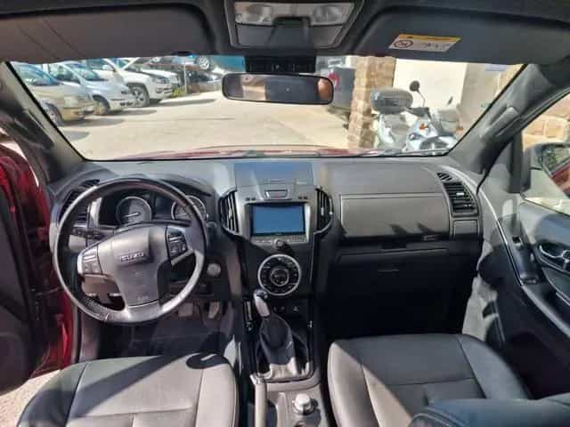 Isuzu D-Max ISUZU D-Max 1.9 Crew Cab 4WD Clima 08/2019-photo-5