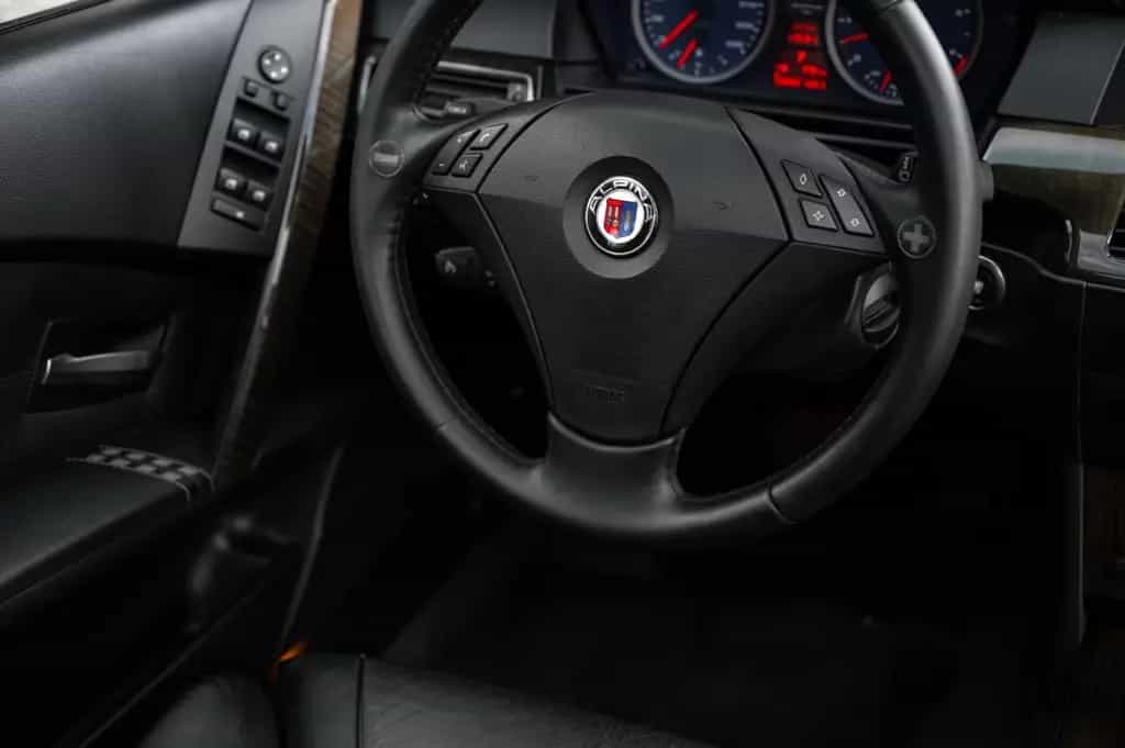 ALPINA B5 4.4 V8 Touring 500PS | AHK | S/H-Dach | 03/2006-photo-11