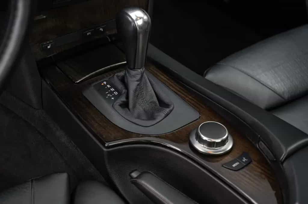ALPINA B5 4.4 V8 Touring 500PS | AHK | S/H-Dach | 03/2006-photo-16