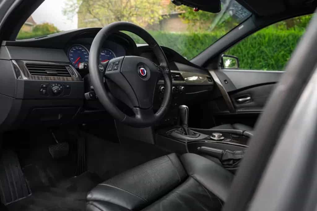 ALPINA B5 4.4 V8 Touring 500PS | AHK | S/H-Dach | 03/2006-photo-3