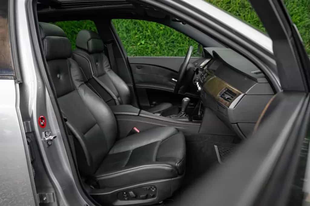 ALPINA B5 4.4 V8 Touring 500PS | AHK | S/H-Dach | 03/2006-photo-9