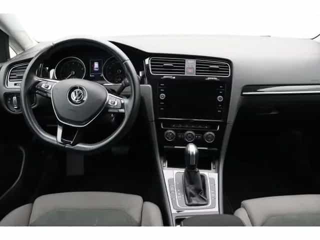 Volkswagen Golf VII 1.5 DSG Highline LED ACC Sportsitze 06/2020-photo-13