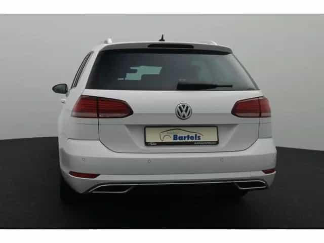 Volkswagen Golf VII 1.5 DSG Highline LED ACC Sportsitze 06/2020-photo-6