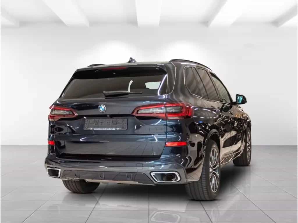 BMW X5 40dMSport+AHK+Navi+StandHZG+HUD+Leder+e-Sitze 09/2022-photo-2