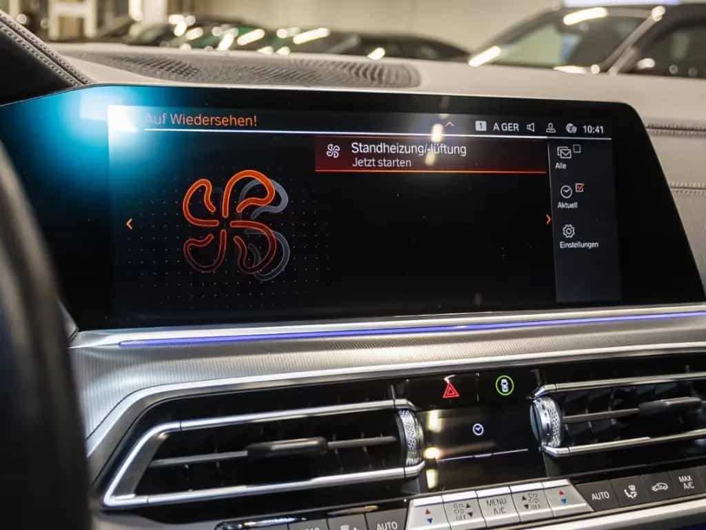 BMW X5 40dMSport+AHK+Navi+StandHZG+HUD+Leder+e-Sitze 09/2022-photo-9