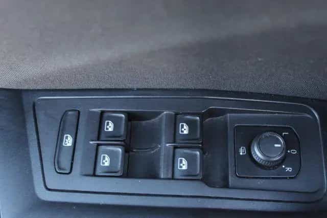 Other Volkswagen T-Roc 1.0 TSI Life 04/2022-photo-8