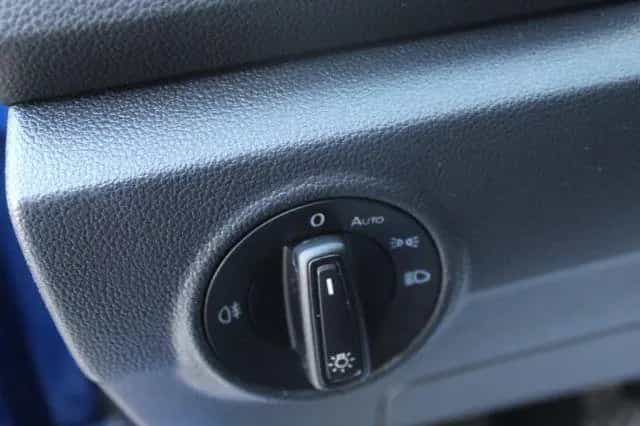 Other Volkswagen T-Roc 1.0 TSI Life 04/2022-photo-9