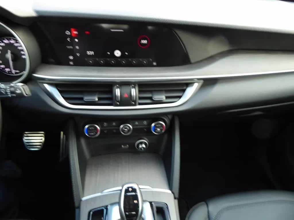 Alfa Romeo Stelvio 2.0 Turbo 16V 206 kW Ti AT8-Q4 04/2023-photo-14