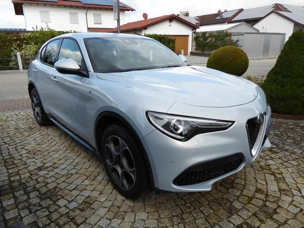 Alfa Romeo Stelvio 2.0 Turbo 16V 206 kW Ti AT8-Q4 04/2023-photo-2