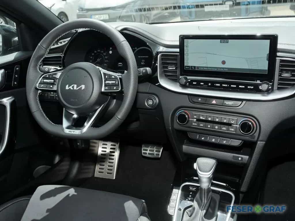 Kia XCeed 1.5T 140 DCT7 GT LINE GLASDACH 06/2025-photo-2