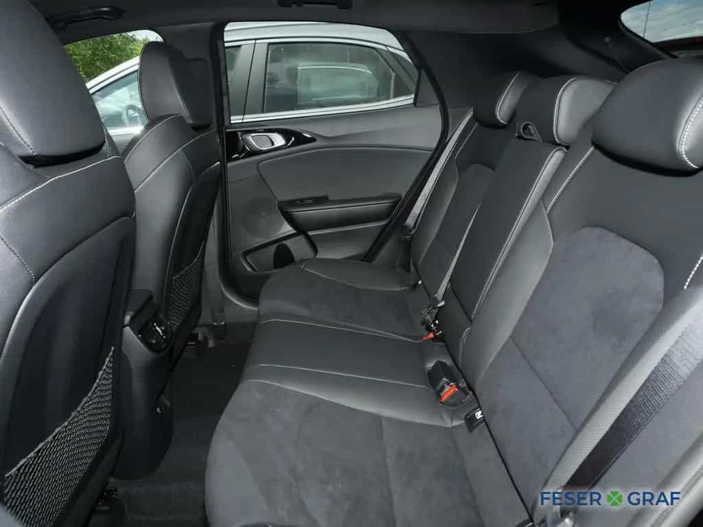 Kia XCeed 1.5T 140 DCT7 GT LINE GLASDACH 06/2025-photo-4