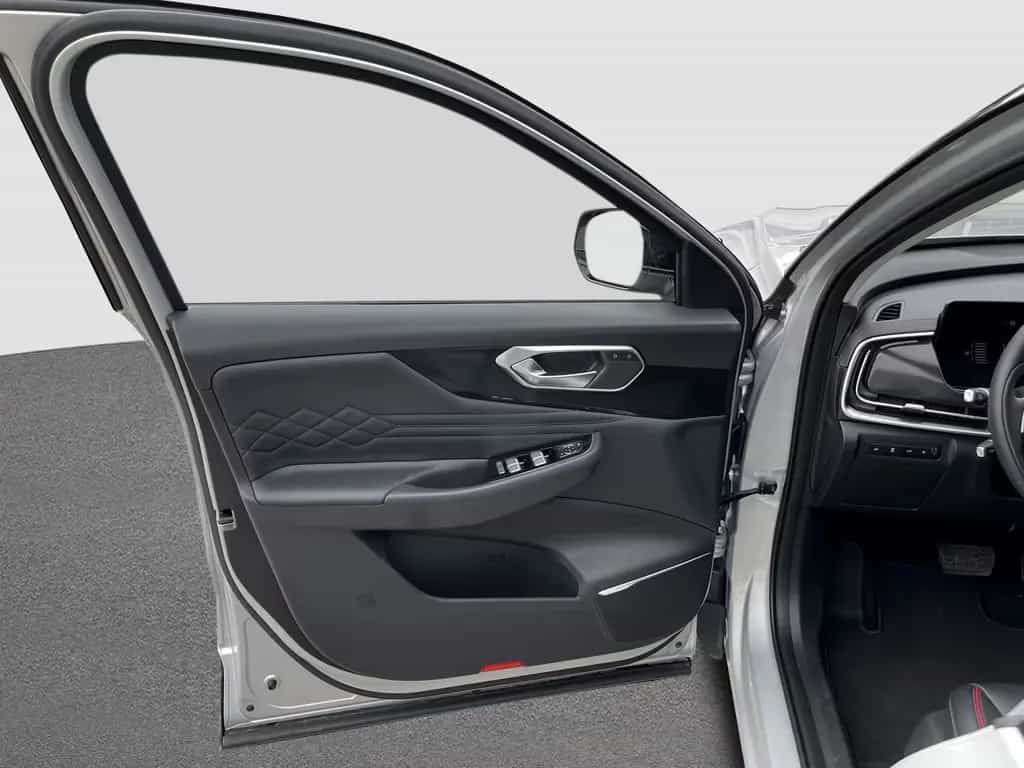BAIC Beijing X75 PANO Leder CarPlay SHZ inkl. ÜBF STM 10/2025-photo-12