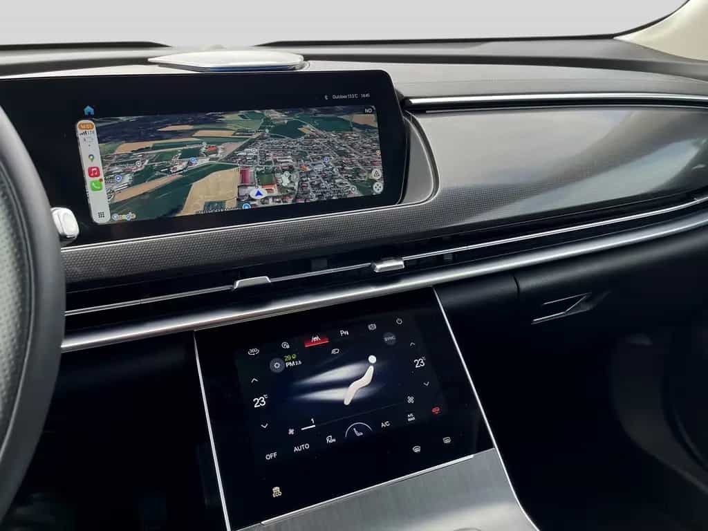 BAIC Beijing X75 PANO Leder CarPlay SHZ inkl. ÜBF STM 10/2025-photo-15