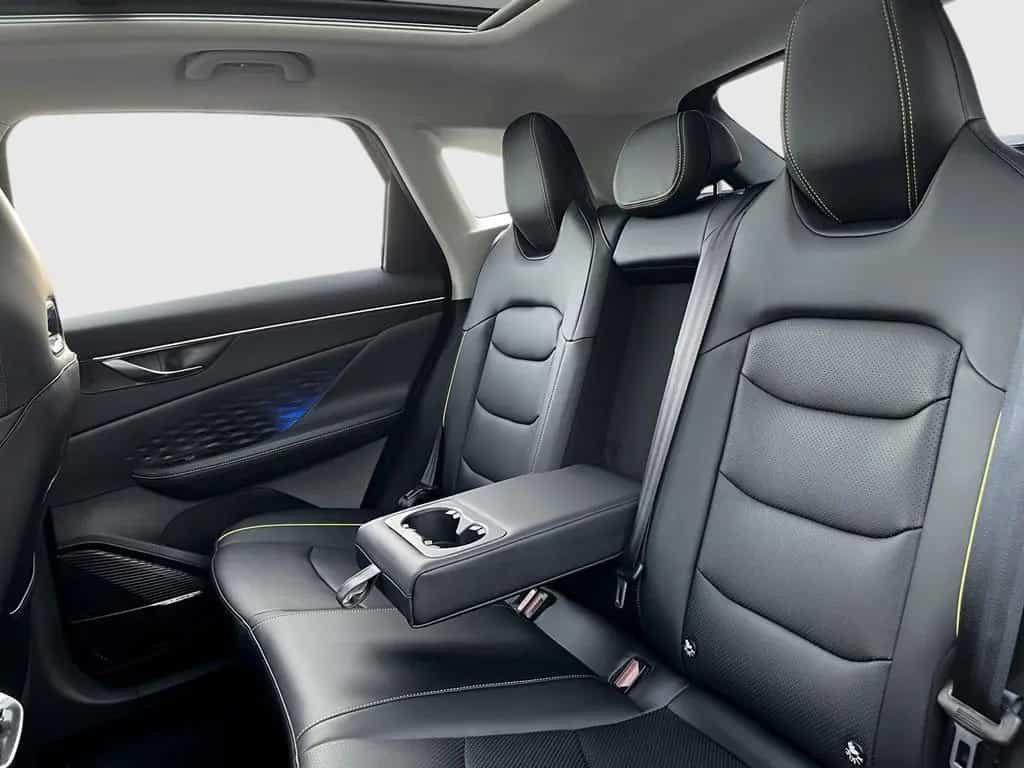 BAIC Beijing X55 PANO Leder CarPlay SHZ 360°Kamera TP 10/2025-photo-20