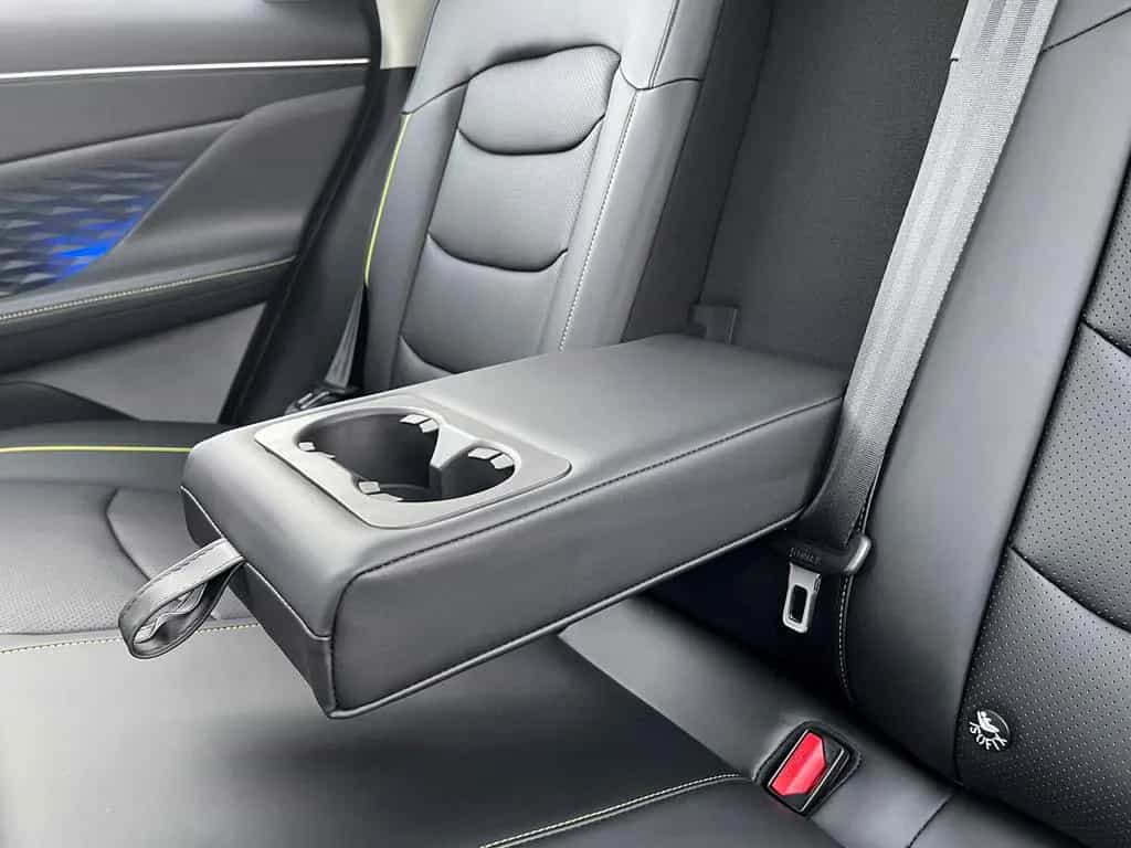BAIC Beijing X55 PANO Leder CarPlay SHZ 360°Kamera TP 10/2025-photo-24