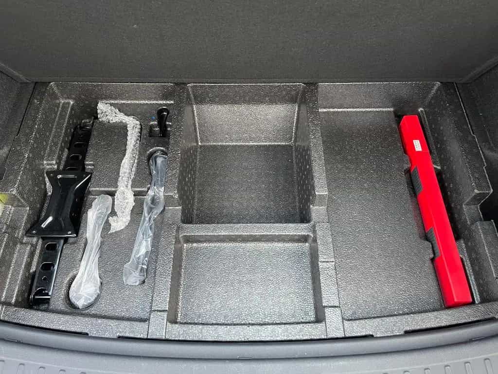 BAIC Beijing X55 PANO Leder CarPlay SHZ 360°Kamera TP 10/2025-photo-28