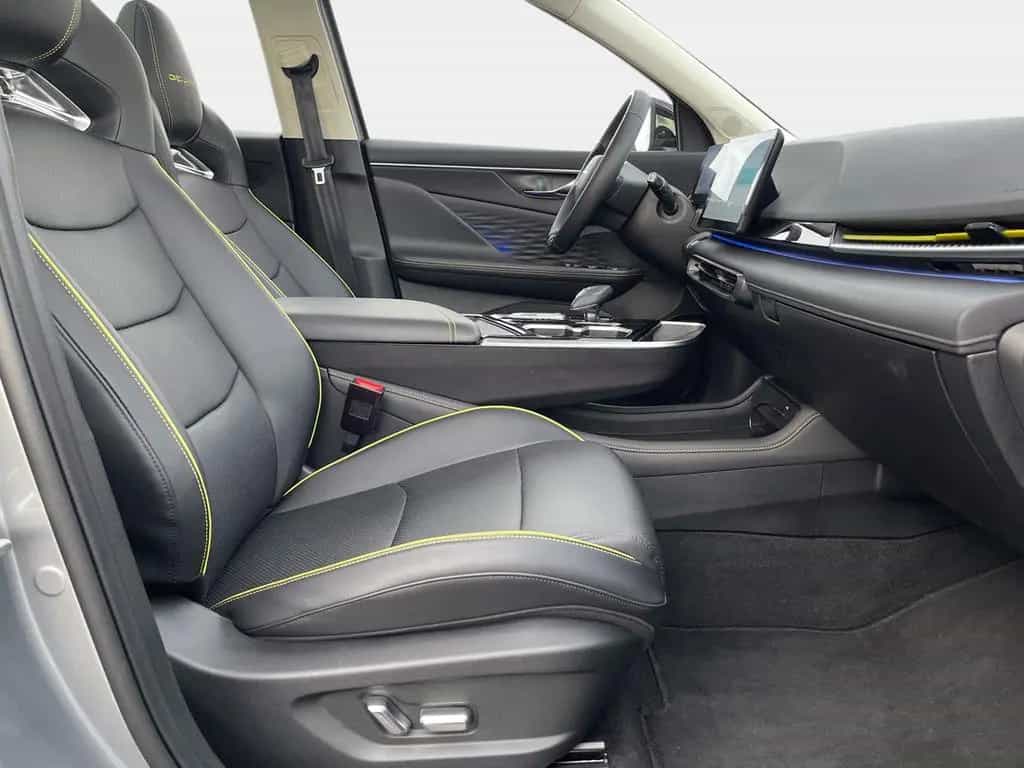 BAIC Beijing X55 PANO Leder CarPlay SHZ 360°Kamera TP 10/2025-photo-47