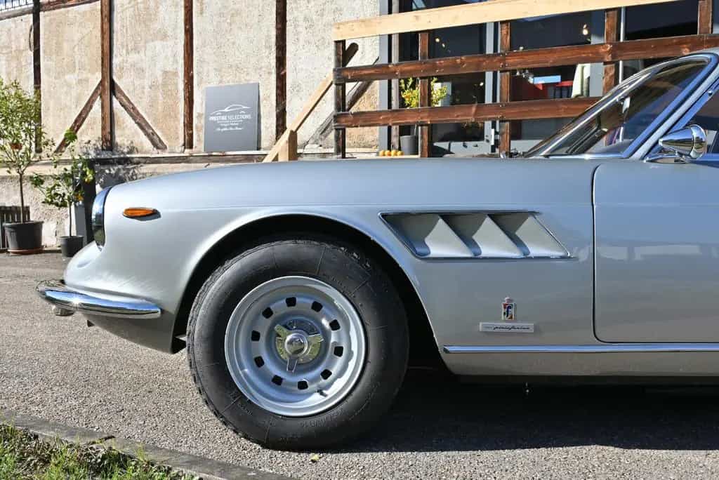 Ferrari 330 GTC/Motor überholt/Vollst.Historie/Garantie 11/1966-photo-11