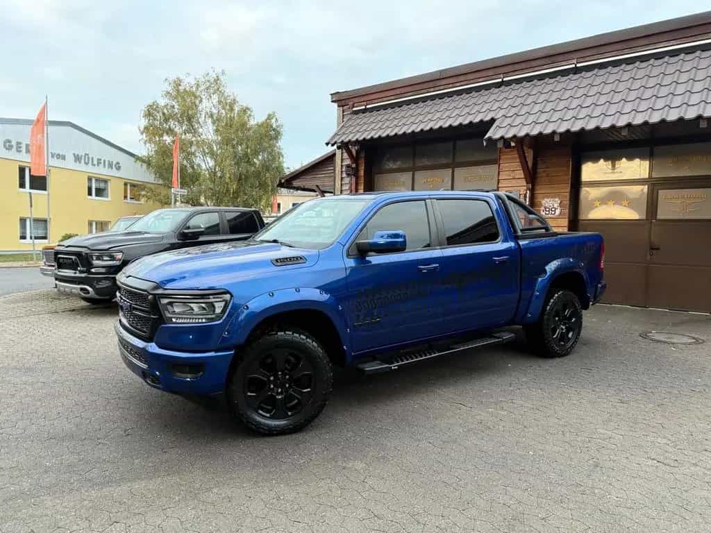 Dodge RAM SPORT*5.7*4X4*OFF-ROAD*LIFT*AHK*LED*GARANTIE*TOP 12/2020-photo-1