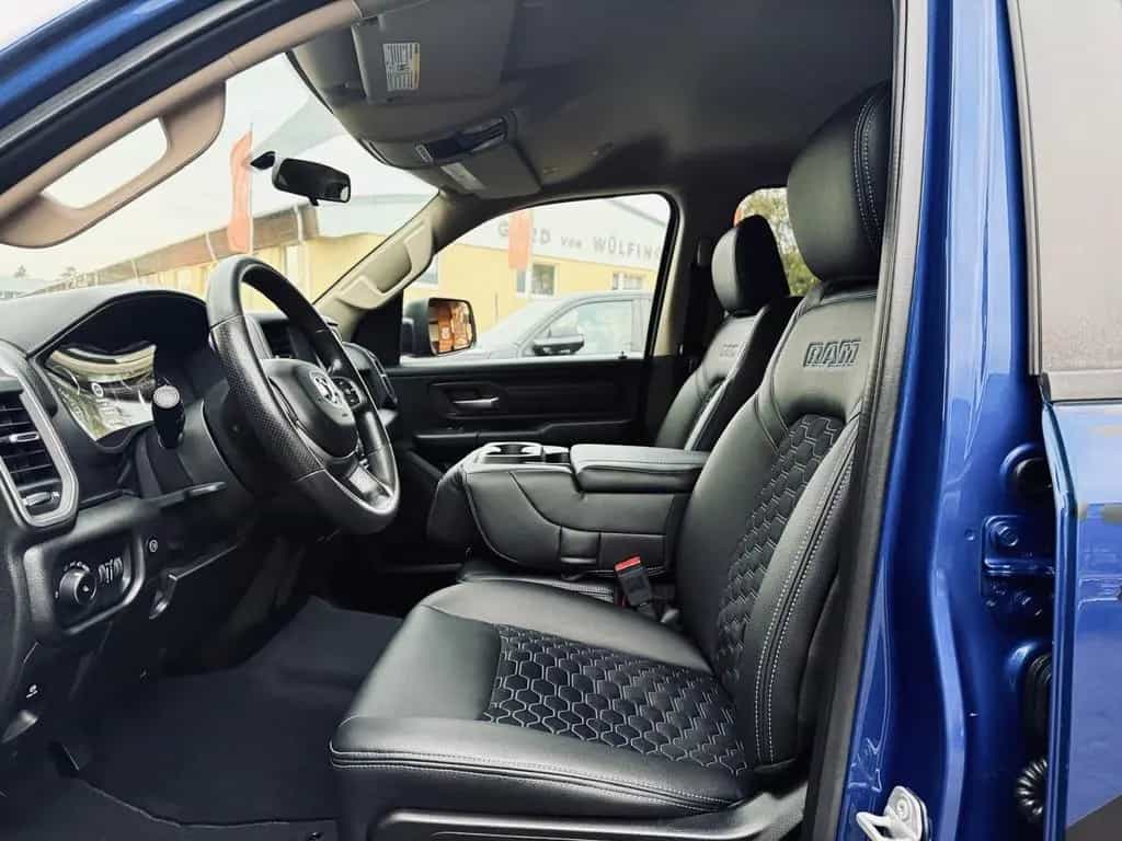 Dodge RAM SPORT*5.7*4X4*OFF-ROAD*LIFT*AHK*LED*GARANTIE*TOP 12/2020-photo-31