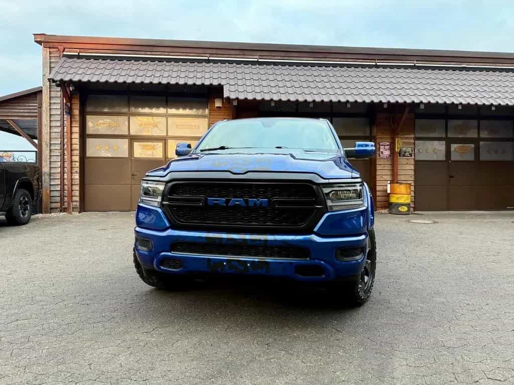 Dodge RAM SPORT*5.7*4X4*OFF-ROAD*LIFT*AHK*LED*GARANTIE*TOP 12/2020-photo-4