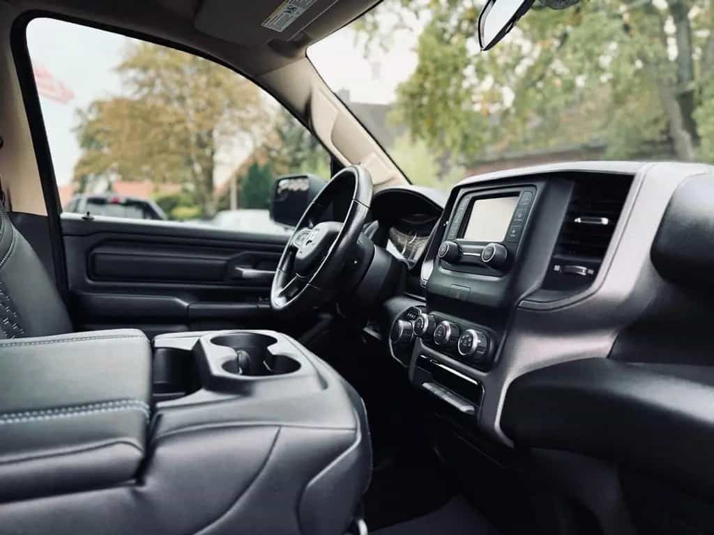 Dodge RAM SPORT*5.7*4X4*OFF-ROAD*LIFT*AHK*LED*GARANTIE*TOP 12/2020-photo-47