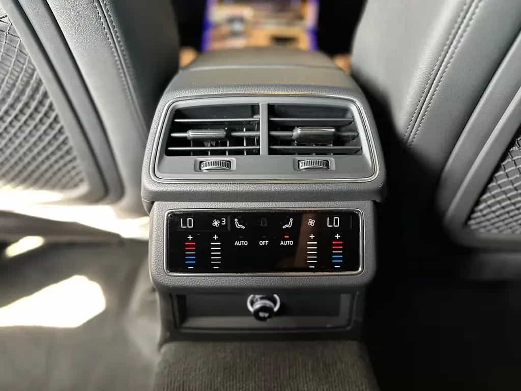 Audi A6 Avant 45 TDI quattro/S -Line/Pano/360Grad 02/2019-photo-33