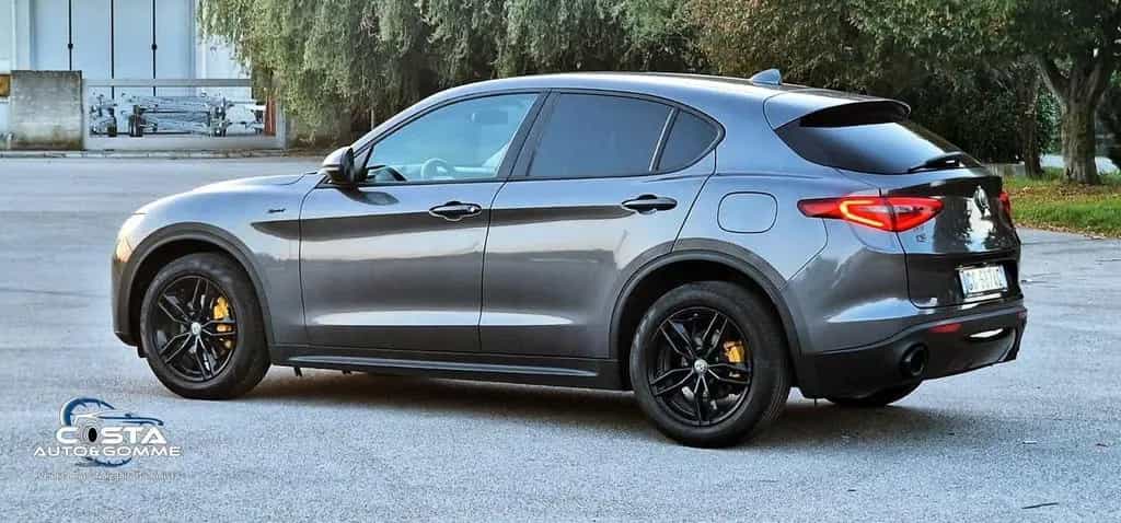 Alfa Romeo Stelvio 2.2 Turbodiesel 190 CV AT8 Q4 10/2021-photo-2