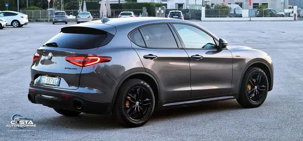 Alfa Romeo Stelvio 2.2 Turbodiesel 190 CV AT8 Q4 10/2021-photo-5