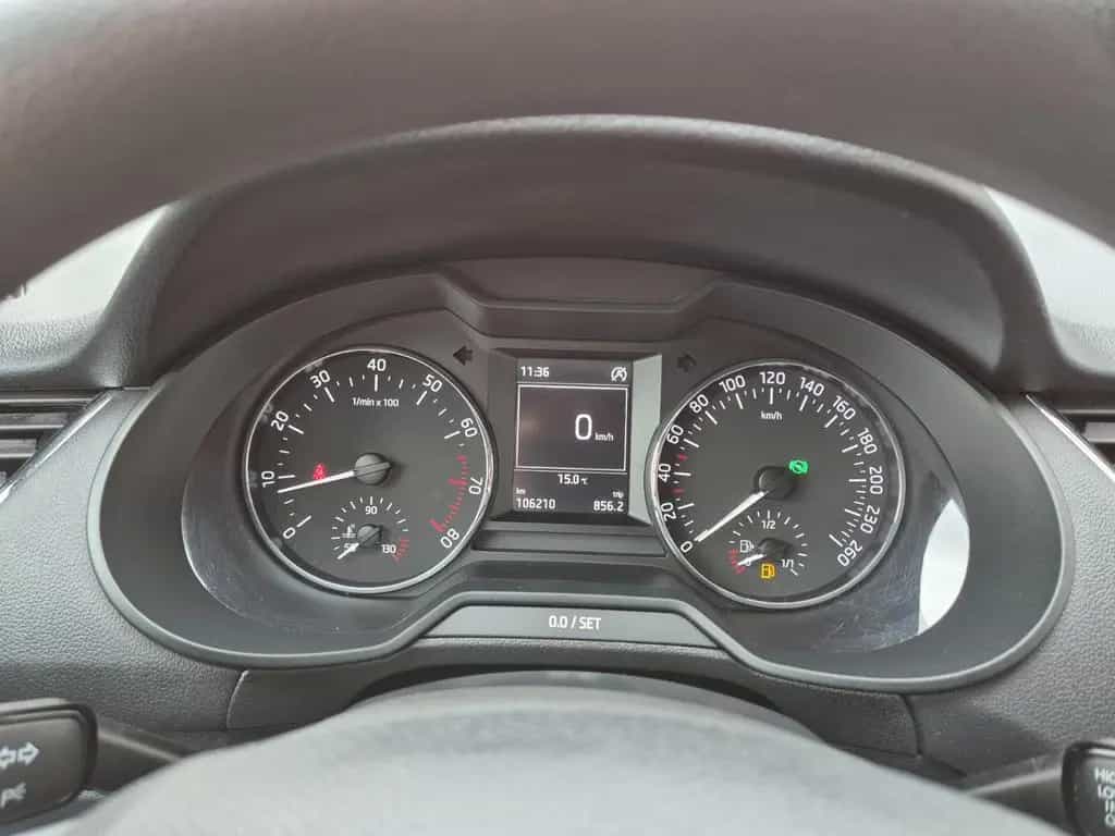 Skoda Octavia 1.2 TSI Lim. +Automatik+Klima+AHK 05/2016-photo-20