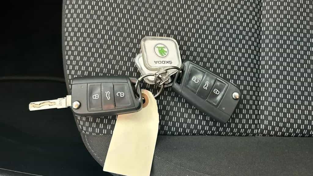 Skoda Octavia 1.2 TSI Lim. +Automatik+Klima+AHK 05/2016-photo-22