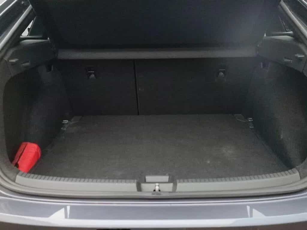 Volkswagen Taigo R-Line 1.0l TSI OPF +IQ.DRIVE+RFK+NAVIGATI 08/2022-photo-12
