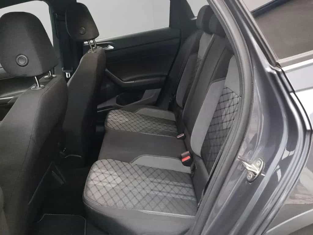 Volkswagen Taigo R-Line 1.0l TSI OPF +IQ.DRIVE+RFK+NAVIGATI 08/2022-photo-9